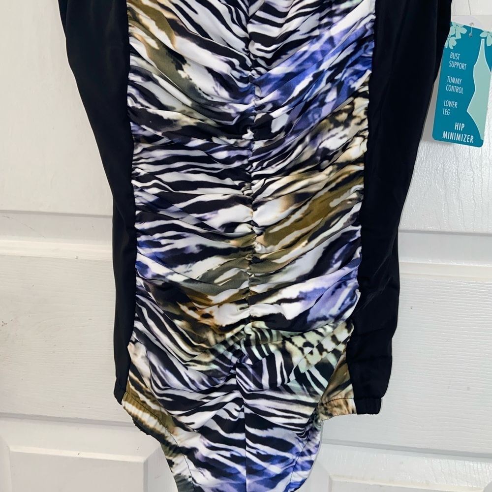 Shape Solver by Penbrooke women’s swimsuit - Picture 5 of 13